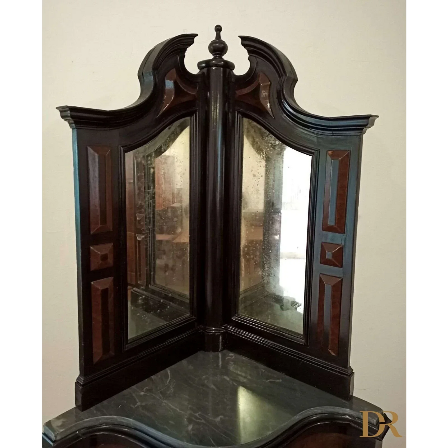 Vintage Neapolitan corner cabinet from the 19th century, lacquered with mirror and original marble