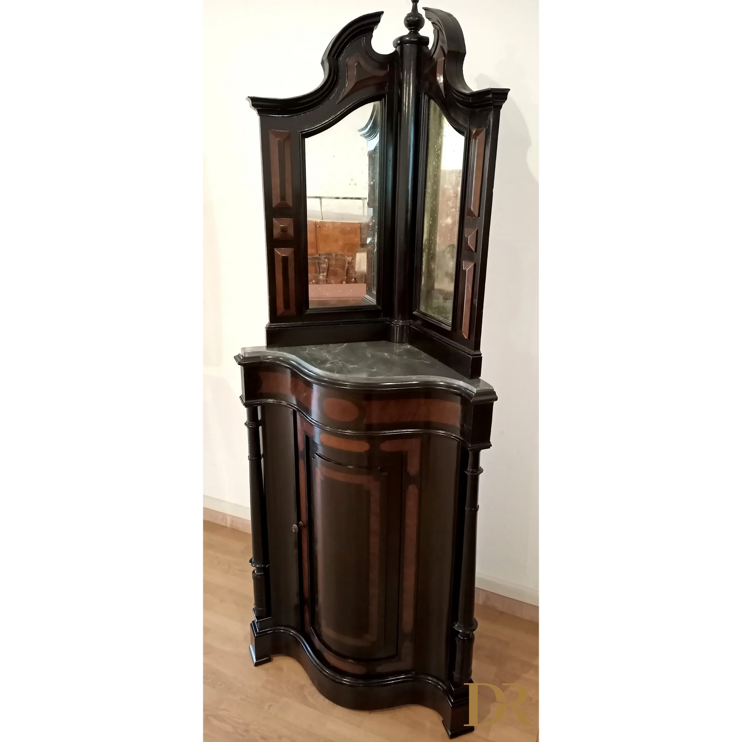 Vintage Neapolitan corner cabinet from the 19th century, lacquered with mirror and original marble