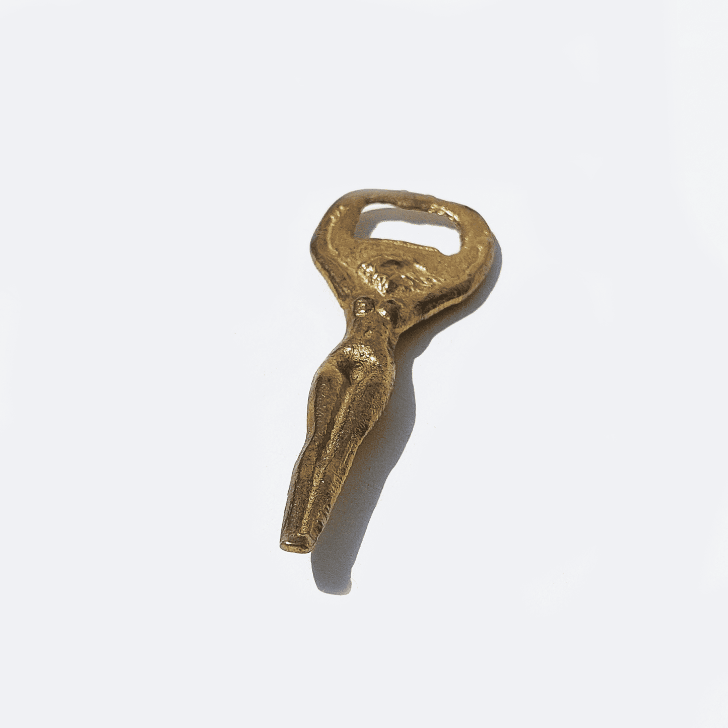 Vintage bottle opener for women: Buy a stylish brass accessory