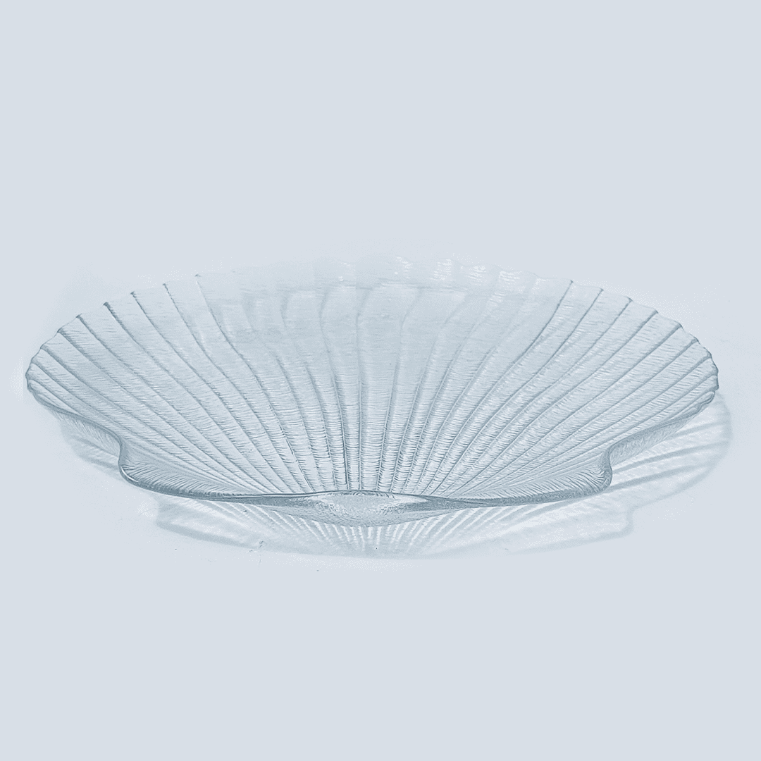 Shell Vintage Bowl made of Glass: Elegant Decorative Piece