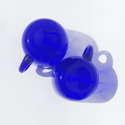 Blue vintage glass cups: Elegant coffee cups in a set