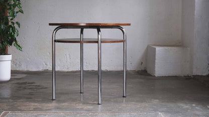 Runder Bauhaus Tisch nach Thonet ST34 Entwurf in dunkelbraun