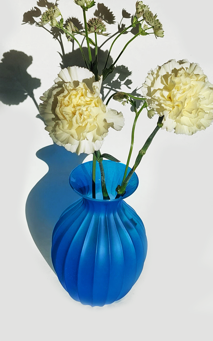 Faceted Vintage Glass Vase in Blue – Buy Elegant Design