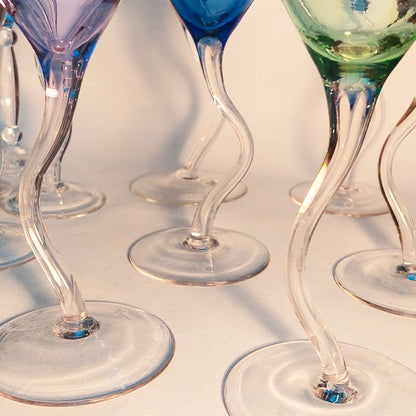 Blue Zig-Zag Vintage Drinking Glasses Set for Stylish Occasions