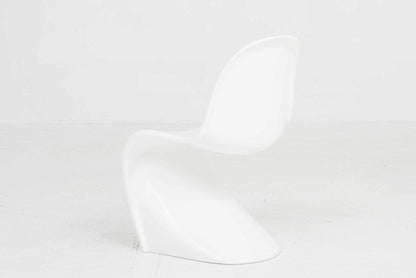 Vitra Panton Classic Chair by Verner Panton in white