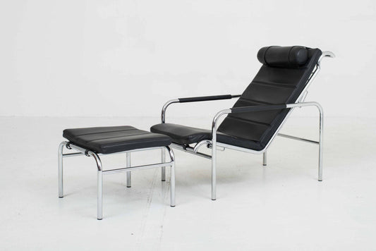 Zanotta Genni 920 lounger and ottoman by Gabriele Mucchi in black vintage