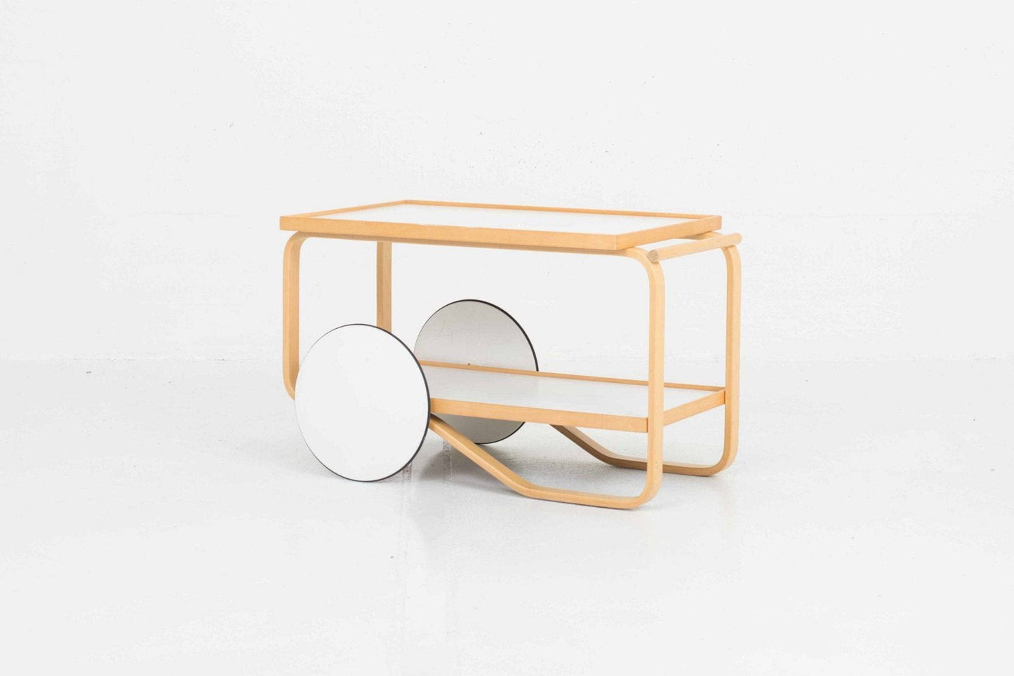 Alvar Aalto 901 Servierwagen von Artek - 2nd home