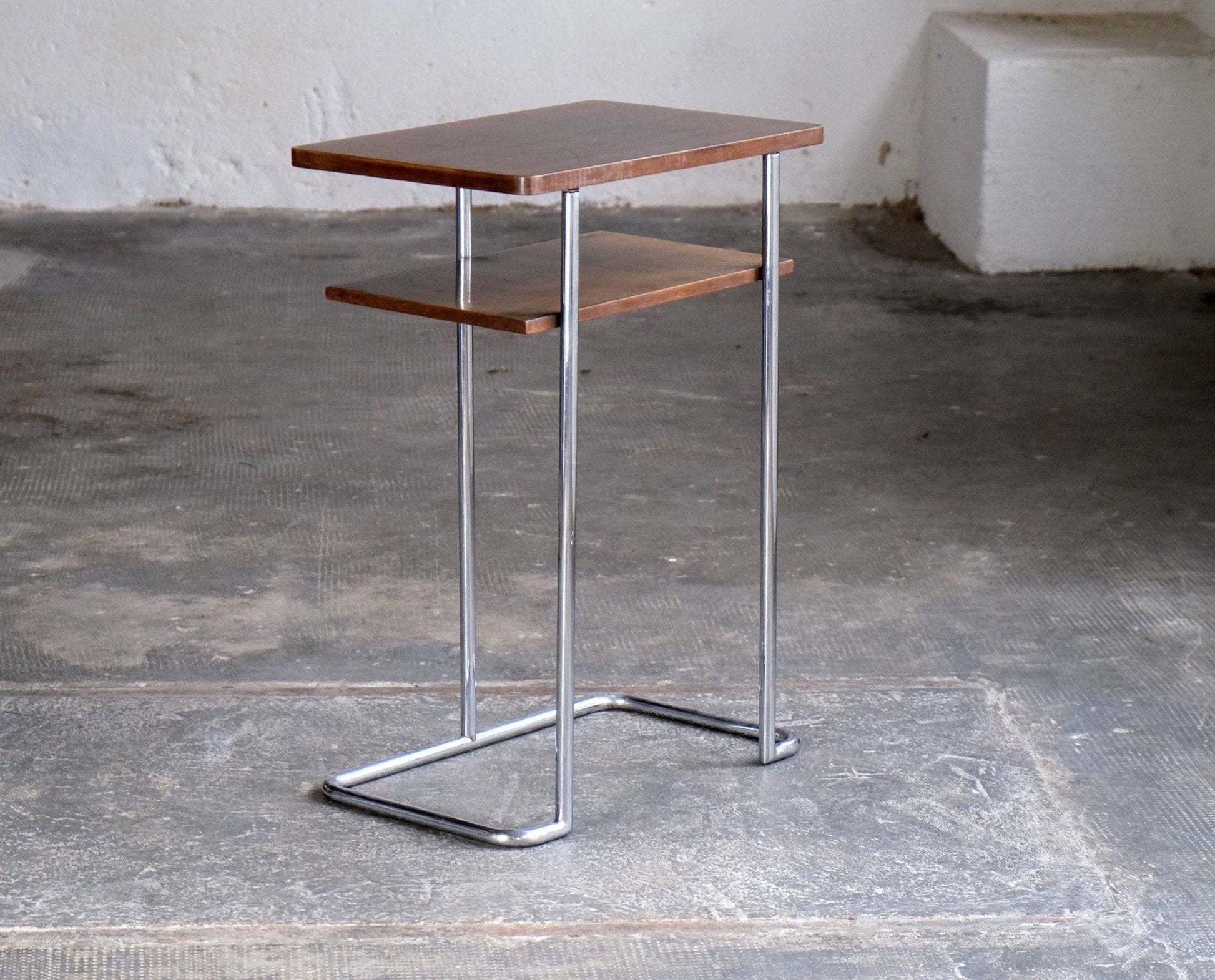 Bauhaus Beistelltisch, Thonet zugeschrieben - 2nd home