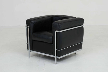 Cassina LC2 Sessel von Le Corbusier in Schwarz - 2nd home