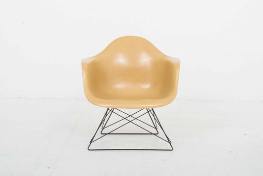 Charles & Ray Eames LAR Armchair von Herman Miller - 2nd home