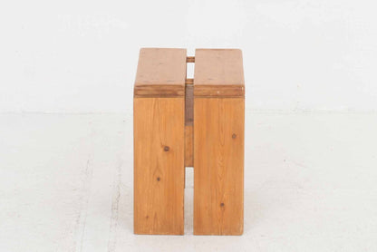 Charlotte Perriand les Arcs Hocker - 2nd home