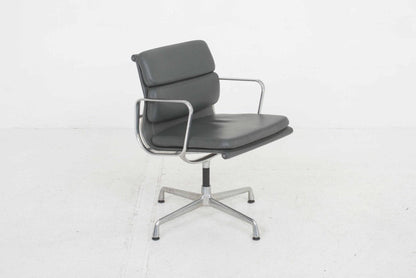 Eames EA 208 Soft Pad von Vitra in grauem Leder und Aluminium poliert - 2nd home