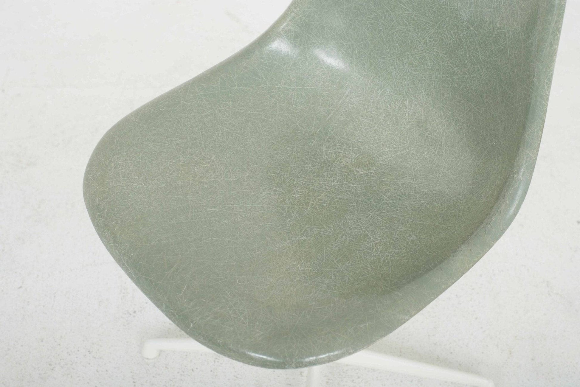 Eames La Fonda Side Chair von Vitra in Seafoam - 2nd home