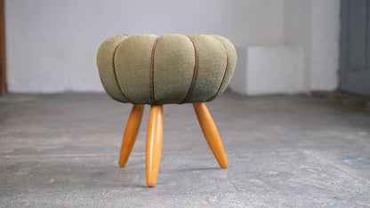 Grüner Vintage Pouf von Halabala - 2nd home