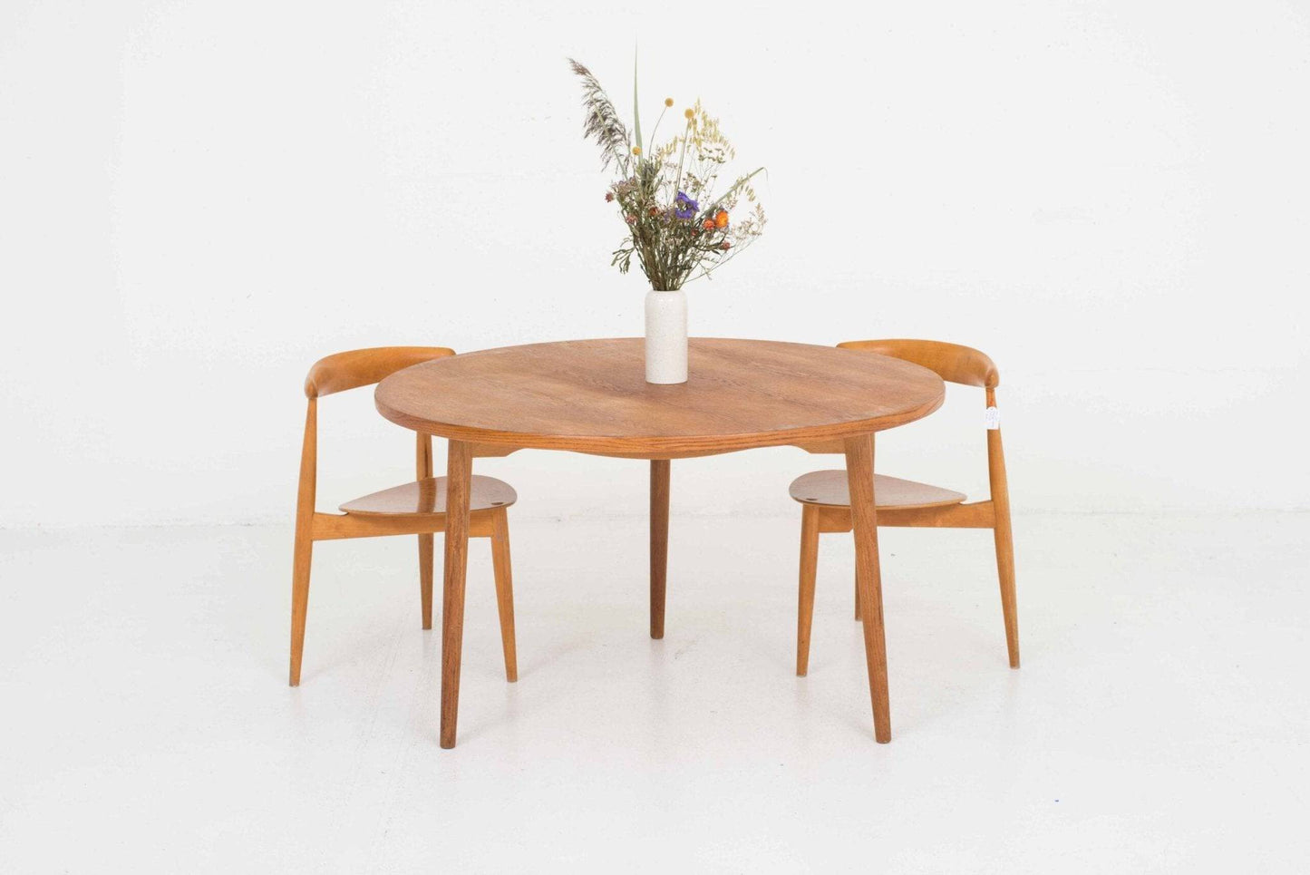 Hans J. Wegner FH4602 Tisch von Fritz Hansen - 2nd home