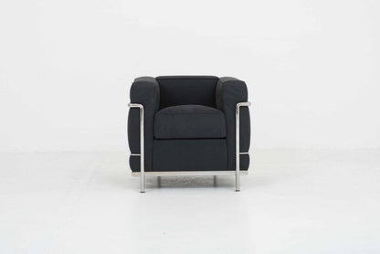 Le Corbusier LC2 Sessel von Cassina in Textil Schwarz - 2nd home