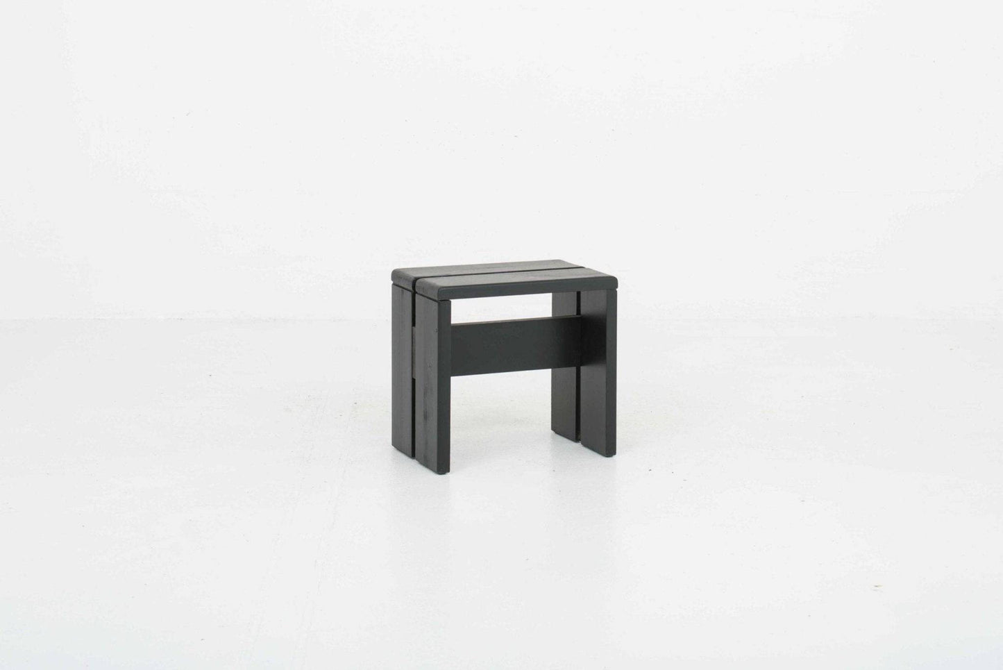 Les Arcs Hocker von Charlotte Perriand - 2nd home