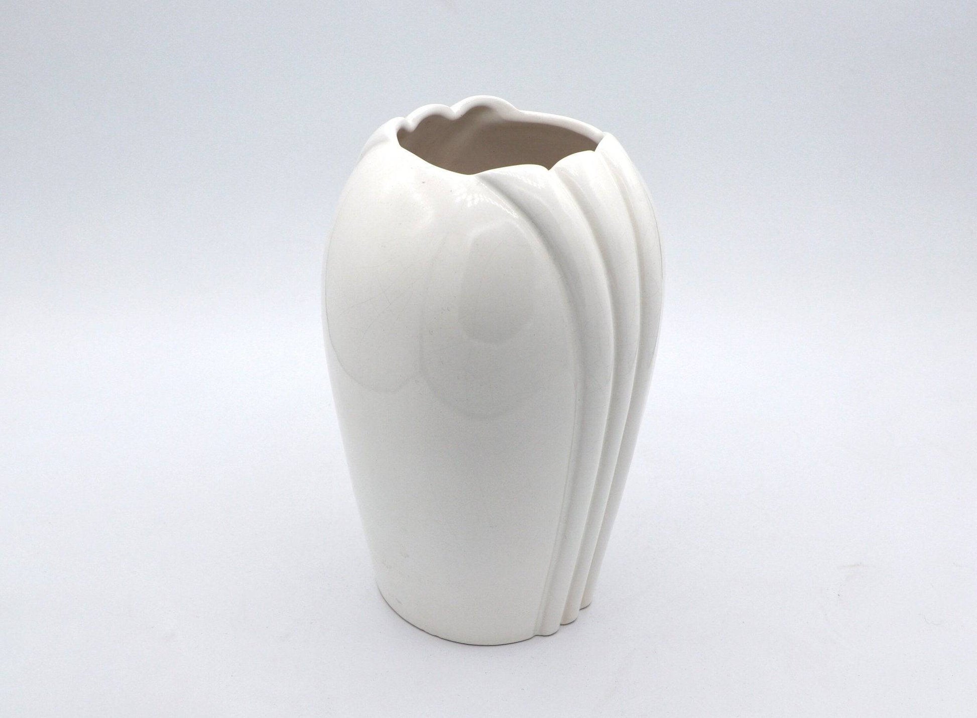 Vintage Keramik Vase Art Deco Neo Revival Muschel Weiß Blumenvase 80s 80er 1980 Miami - 2nd home